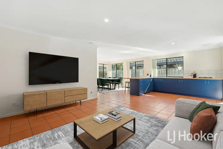 11 Lambasa Way, Mindarie WA 6030
