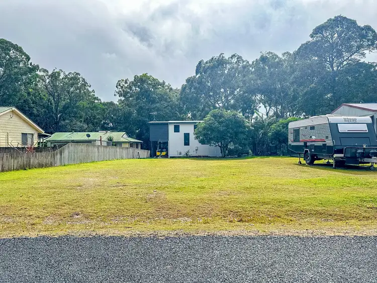 17 Topaz Street, Russell Island QLD 4184