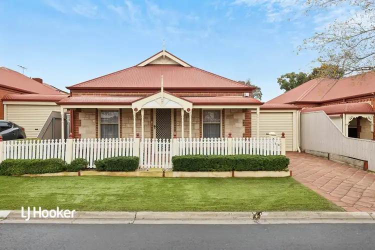 18 Chatswood Grove, Golden Grove SA 5125