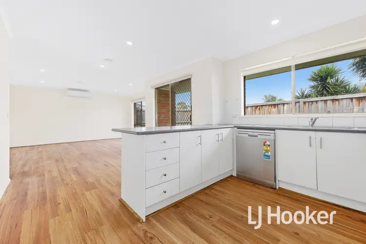 Fifth view of Homely house listing, 6A Jacqueline Place, Pakenham VIC 3810