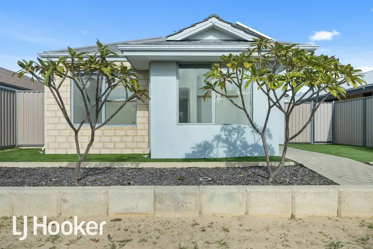 20 Padua Road, Piara Waters WA 6112