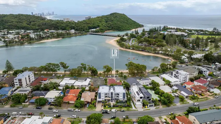 1/18 Murlong Crescent, Palm Beach QLD 4221