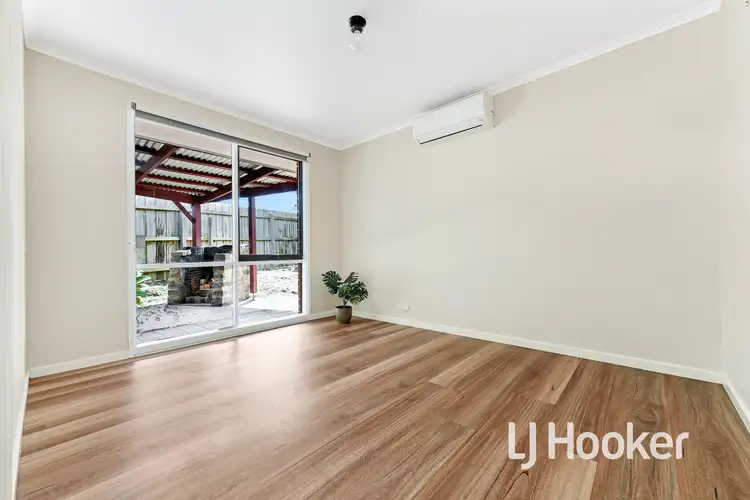 Sixth view of Homely unit listing, 27 Sarah Place, Hampton Park VIC 3976