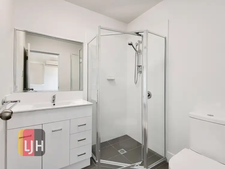 Third view of Homely apartment listing, 6/114 Melton Road, Nundah QLD 4012