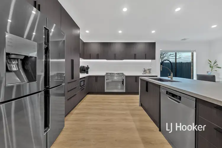 Sixth view of Homely house listing, 19 Holly Drive, Point Cook VIC 3030