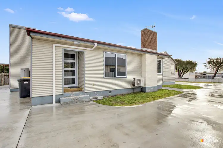 Main view of Homely unit listing, 2/11 Maxwell Place, Devonport TAS 7310
