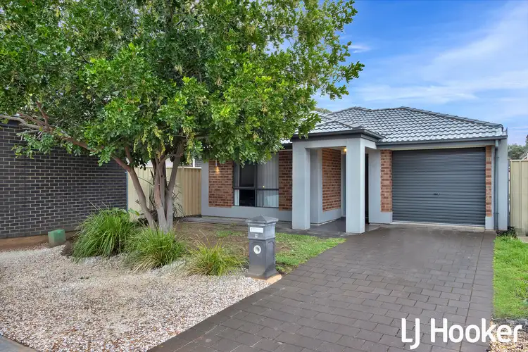 11 Felicia Avenue, Salisbury Downs SA 5108