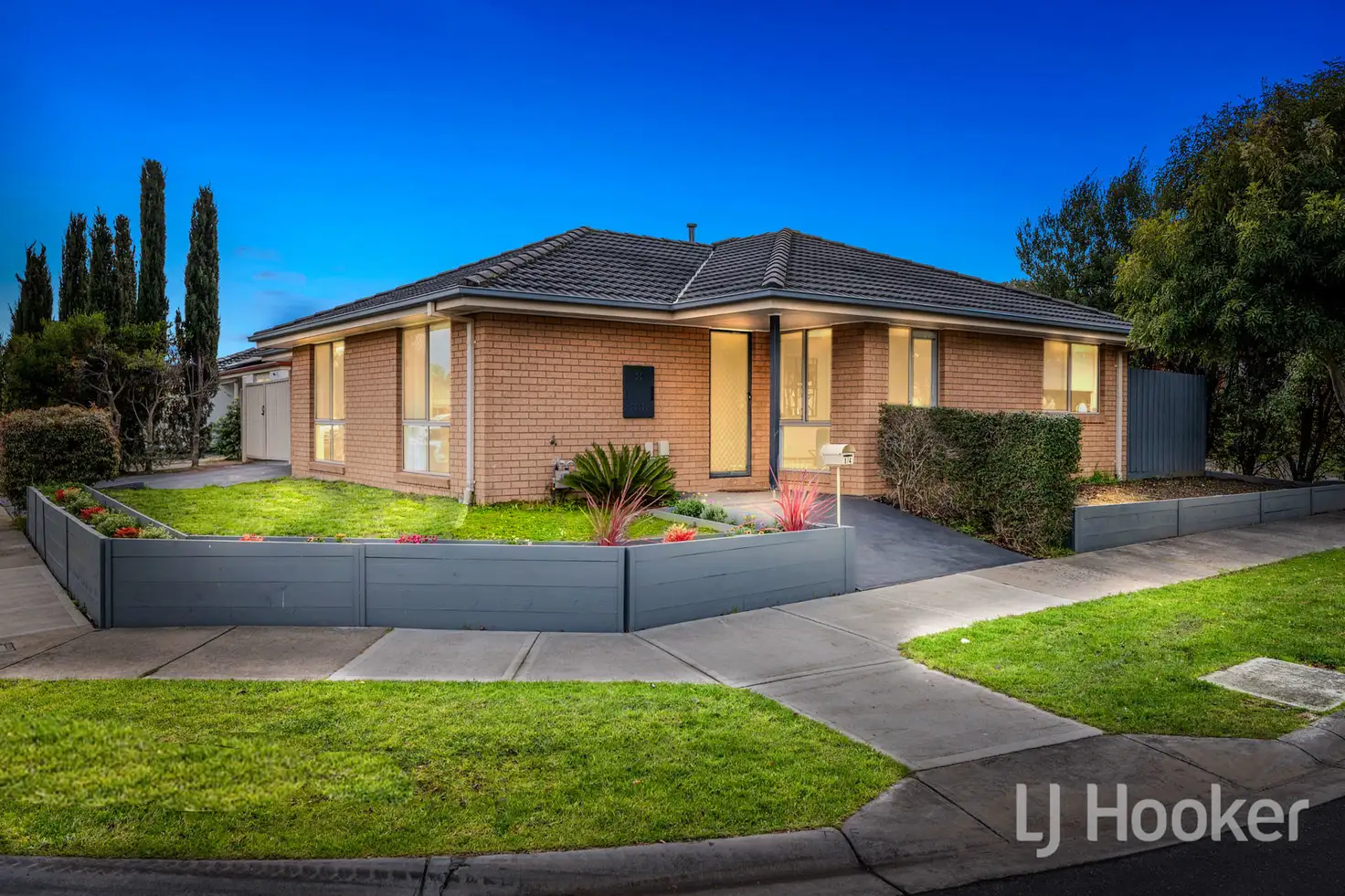 Main view of Homely unit listing, 1/4 Providence Drive, Cranbourne West VIC 3977
