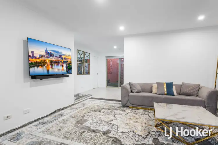 Fourth view of Homely unit listing, 1/4 Providence Drive, Cranbourne West VIC 3977