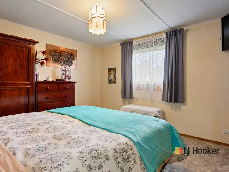 Fifth view of Homely house listing, 10 Myrtle Drive, Rosebery TAS 7470
