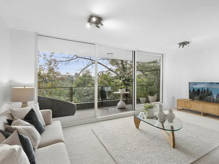 2/50-52 Earle Street