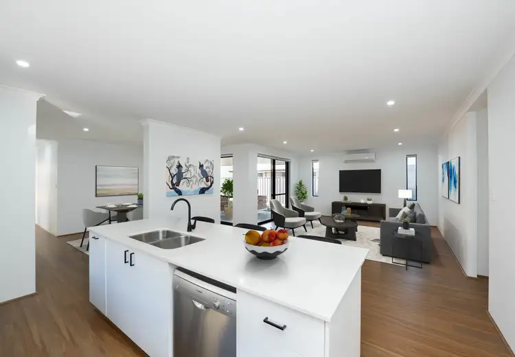 5 Tamala Grove