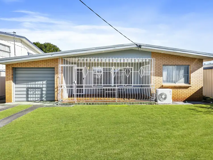 9 Charlotte Avenue, Bongaree QLD 4507