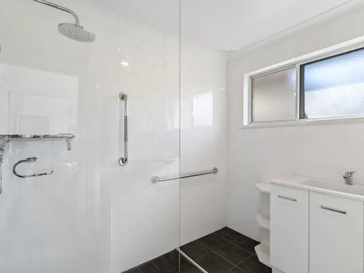 Sixth view of Homely villa listing, 3/38-40 Oakland Avenue, The Entrance NSW 2261