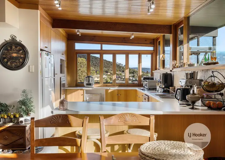 Sixth view of Homely house listing, 33 Begonia Street, Lindisfarne TAS 7015