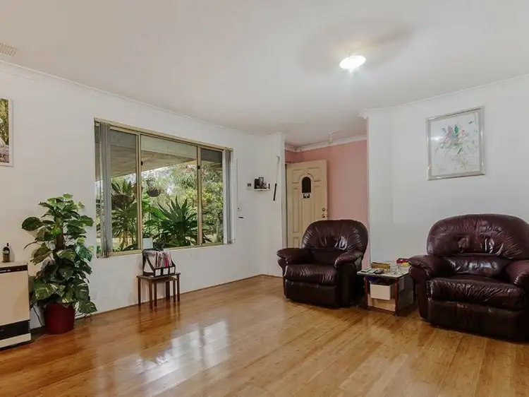 Fifth view of Homely house listing, 1 Stipling Gardens, Leda WA 6170
