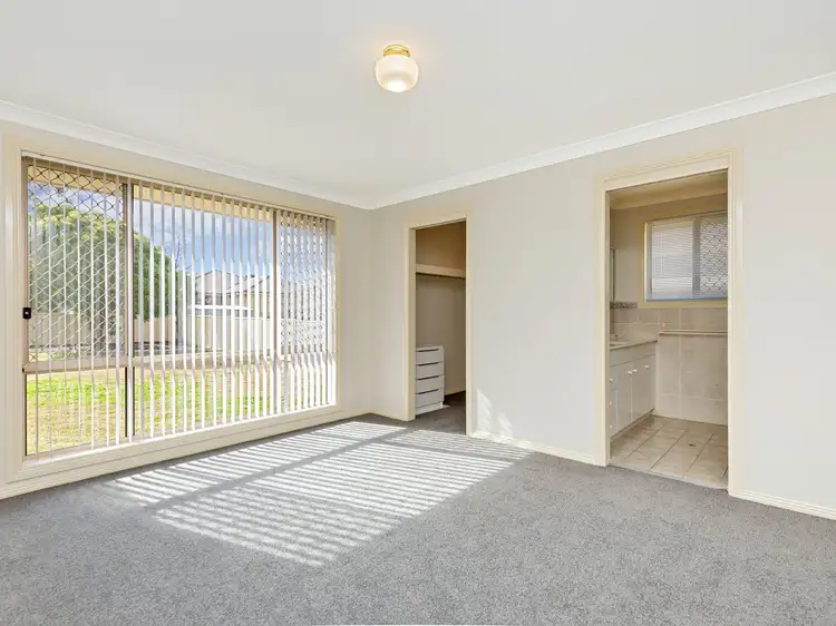 Sixth view of Homely house listing, 16 The Retreat, Hillvue NSW 2340