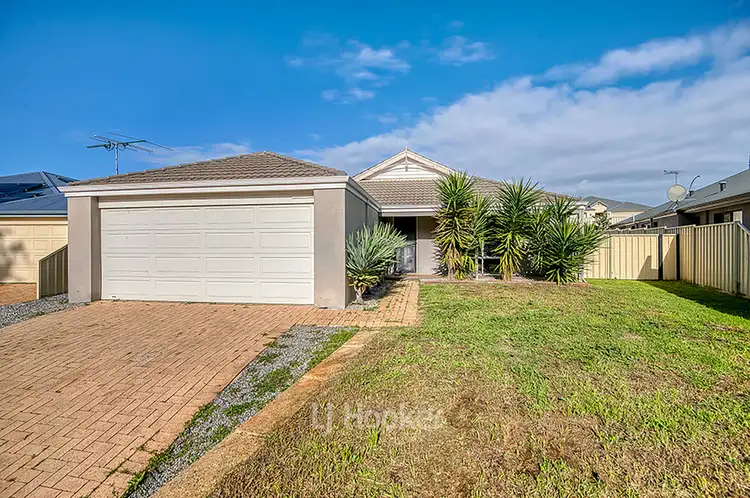 14 Polwarth Circuit, Eaton WA 6232