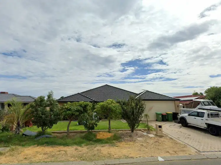 6 Urchin Mews, Waikiki WA 6169
