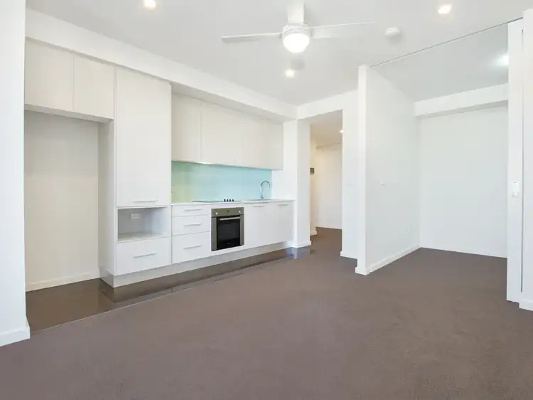 E204/11 Ernest Street, Belmont NSW 2280