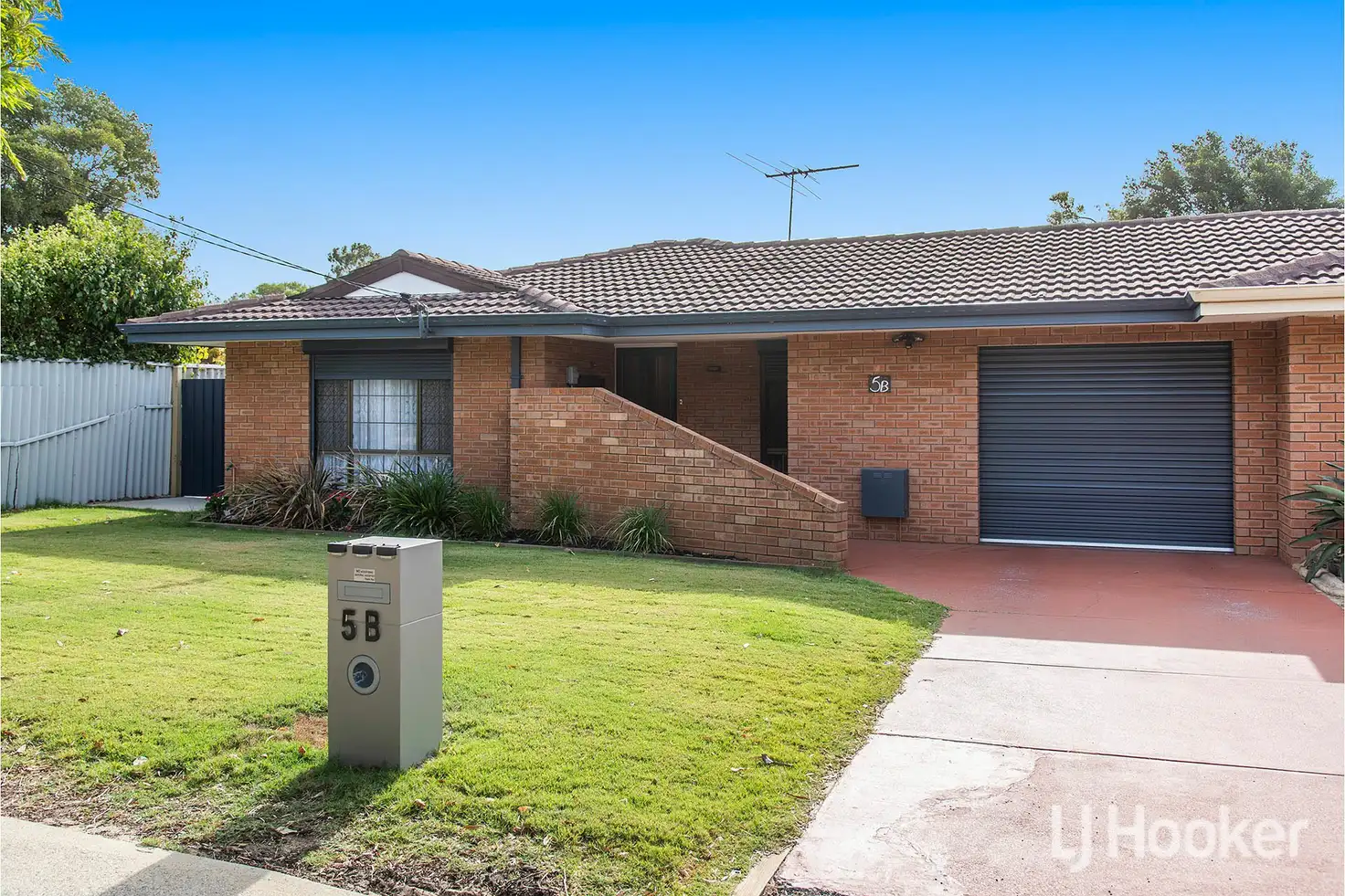 Main view of Homely semi-detached listing, 5B Hume Road, Thornlie WA 6108