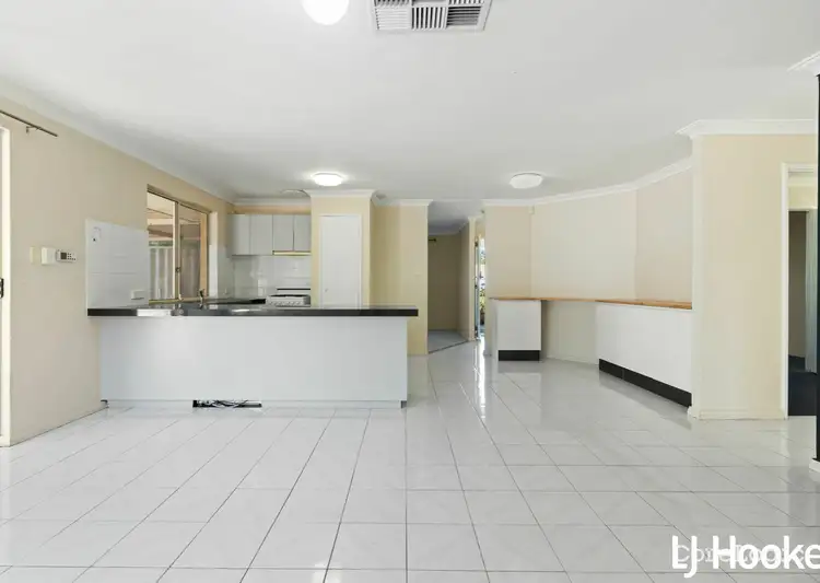 Second view of Homely house listing, 19 Stipling Gardens, Leda WA 6170