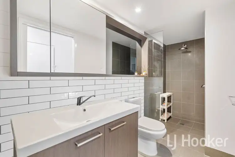 Fifth view of Homely unit listing, 10/17 Carl Street, Woolloongabba QLD 4102