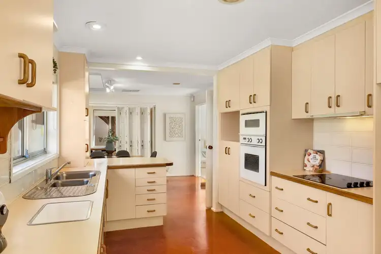 Sixth view of Homely house listing, 30 Florentine Circuit, Kaleen ACT 2617
