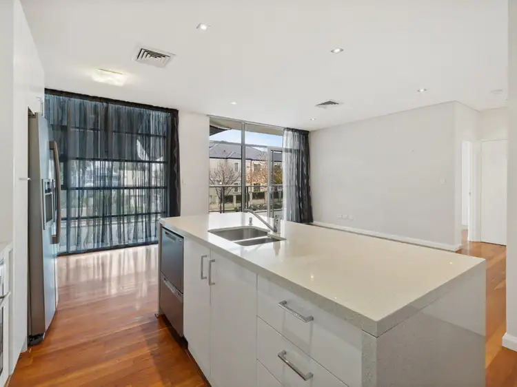 Fourth view of Homely apartment listing, 1/47 Tully Road, East Perth WA 6004