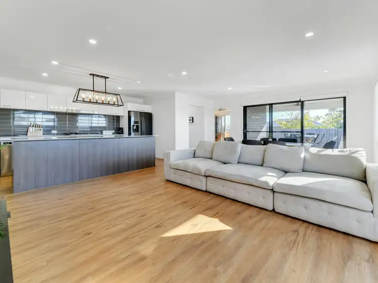 Sixth view of Homely house listing, 17 Sandra Circuit, Deebing Heights QLD 4306