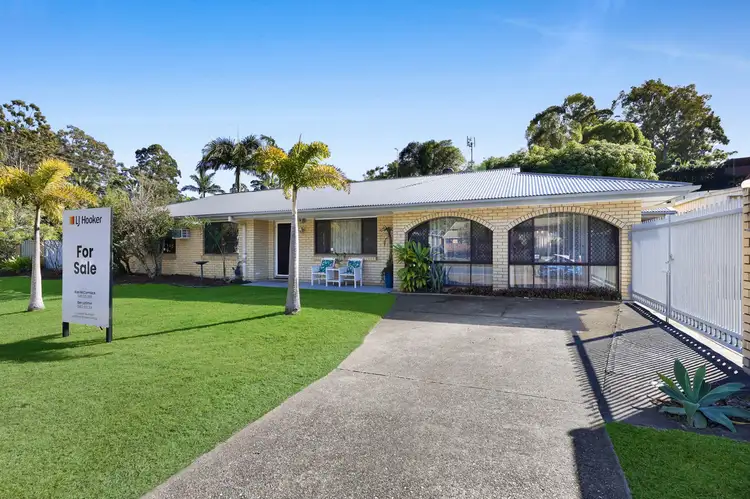 1 Dampier Court, Molendinar QLD 4214