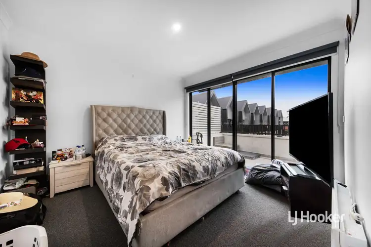 Sixth view of Homely townhouse listing, 10 Patena Walk, Pakenham VIC 3810