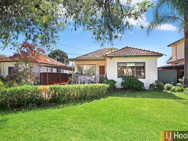 25 Steel St, Granville NSW 2142