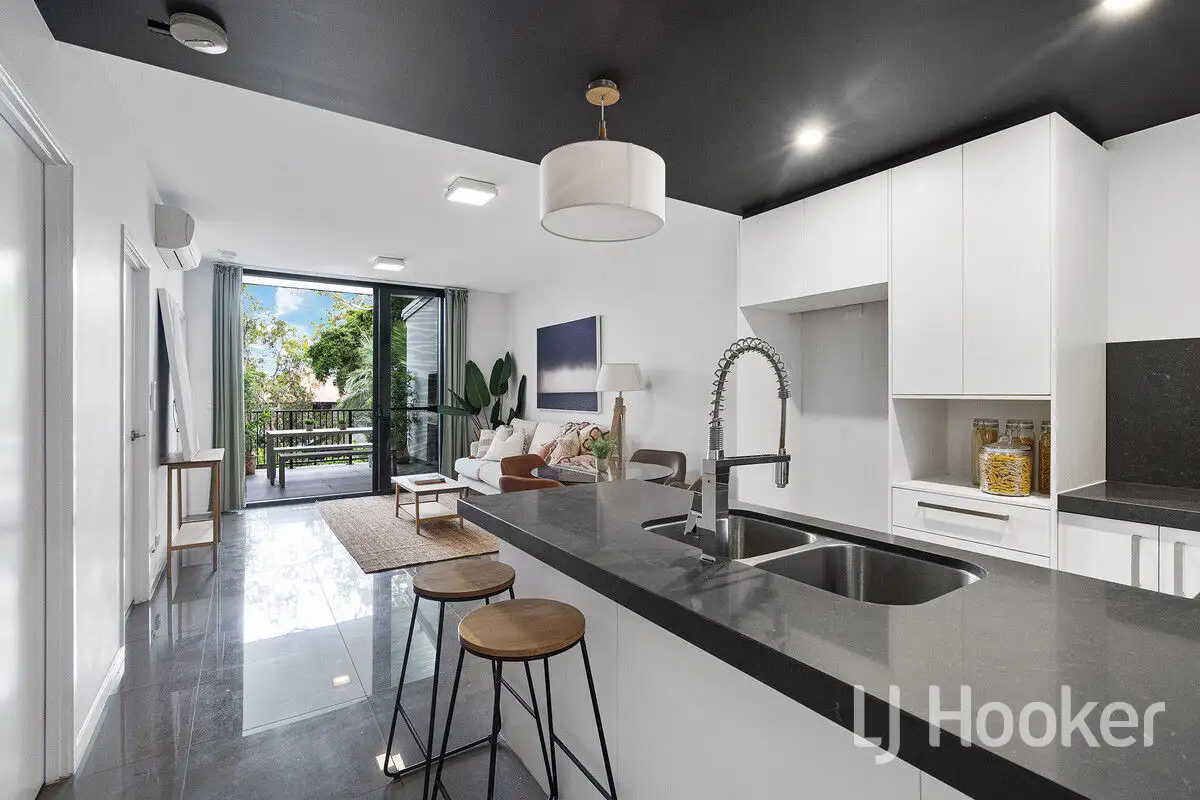 Main view of Homely apartment listing, 21/21 Yeronga Street, Yeronga QLD 4104