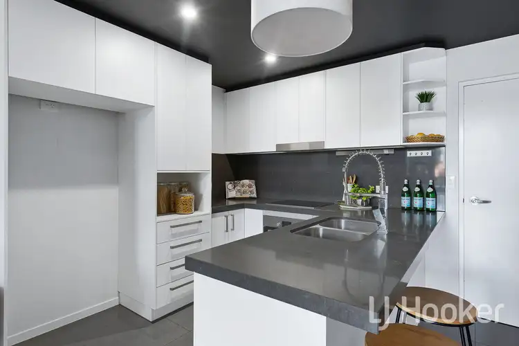 Fourth view of Homely apartment listing, 21/21 Yeronga Street, Yeronga QLD 4104