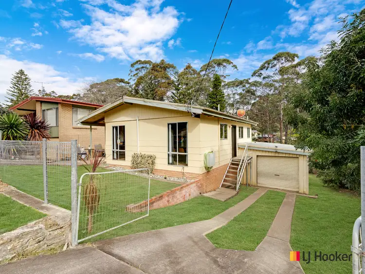 Third view of Homely house listing, 16 Pleasurelea Drive, Sunshine Bay NSW 2536