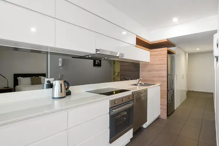 Sixth view of Homely apartment listing, 304/18 Merivale Street, South Brisbane QLD 4101