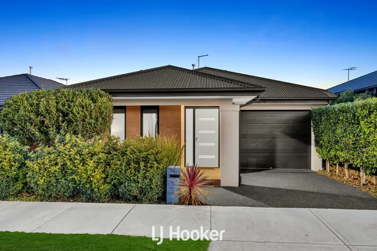 Main view of Homely house listing, 34 Garrard Crescent, Clyde VIC 3978