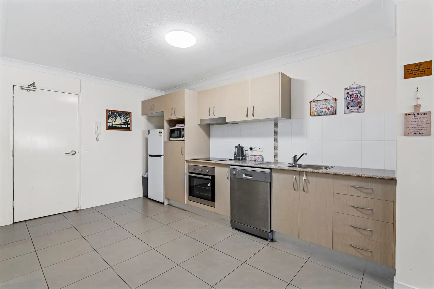 Main view of Homely unit listing, 2/155-163 Fryar Road, Eagleby QLD 4207