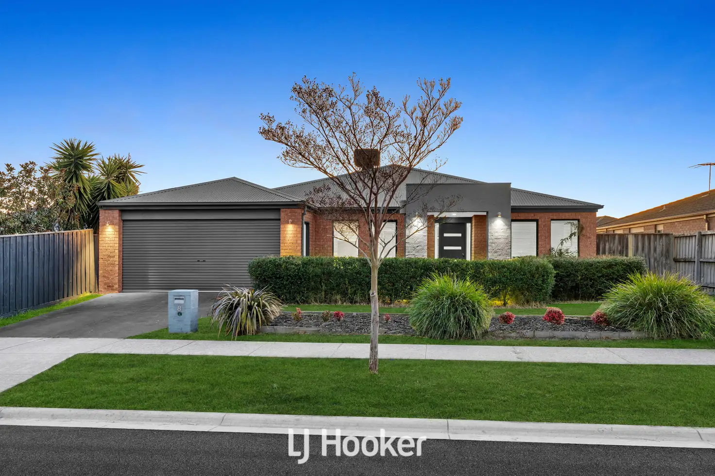 Main view of Homely house listing, 8 Robusta Avenue, Cranbourne VIC 3977