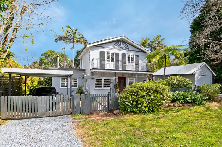 21 Wongawallan Road, Tamborine Mountain QLD 4272