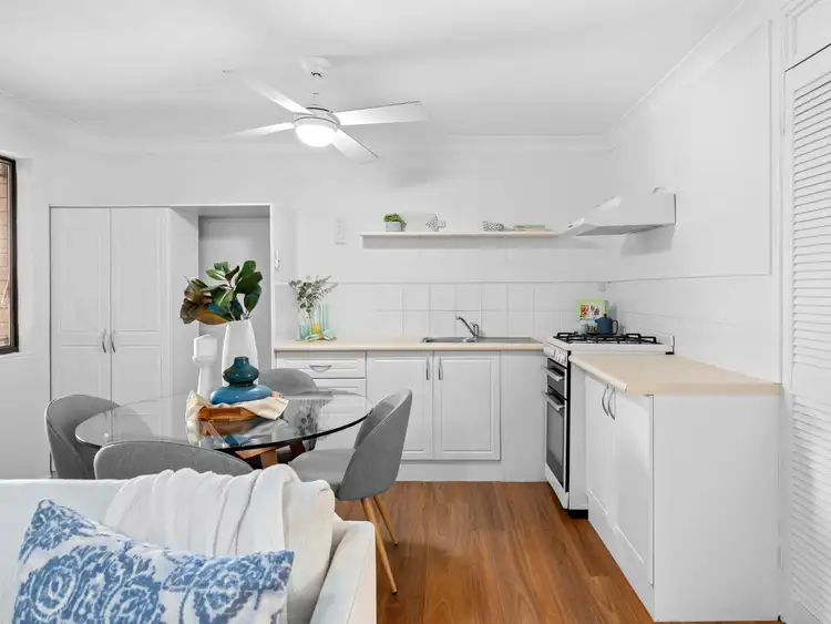 Third view of Homely unit listing, 6/15 Waverley Street, Annerley QLD 4103