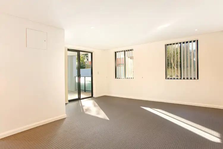 Third view of Homely apartment listing, 7 Kingsway, Dee Why NSW 2099