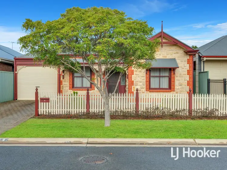 9 Morton St, Mawson Lakes SA 5095