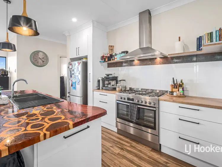 Sixth view of Homely house listing, 33 Welton Parade, Kilgariff NT 873