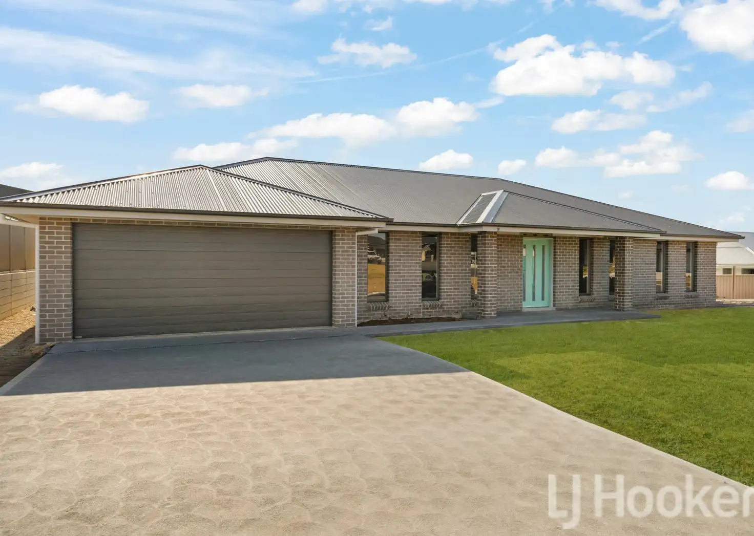Main view of Homely house listing, 19 Darvall Drive, Kelso NSW 2795