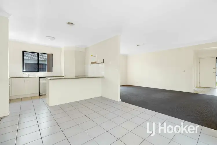 Fourth view of Homely house listing, 28 Scarlet Crescent, Pakenham VIC 3810