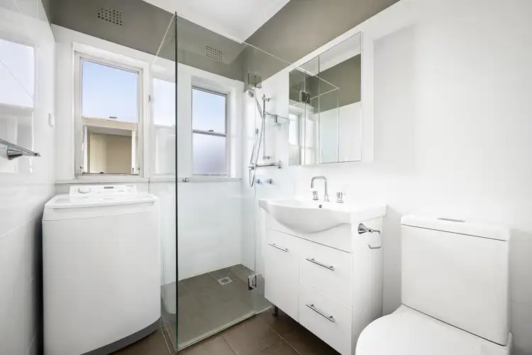 Sixth view of Homely apartment listing, 10/2 Manion Avenue, Rose Bay NSW 2029
