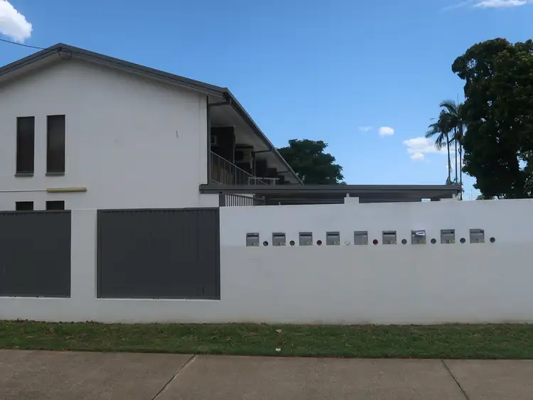 8/7 Rigg Street, Woree QLD 4868