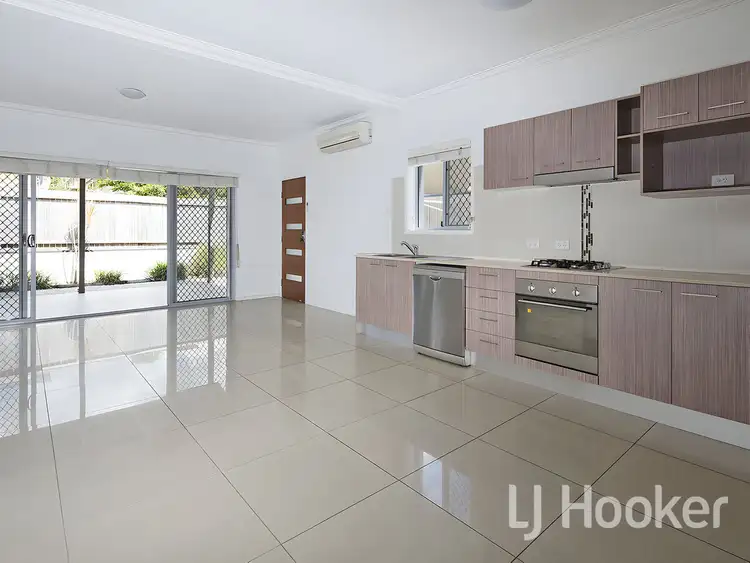 Second view of Homely townhouse listing, 2/43 Bower Street, Annerley QLD 4103